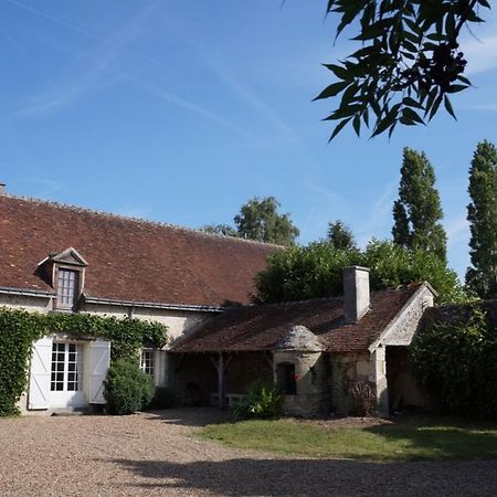 Les Hauts De Chaume Génillé Eksteriør bilde